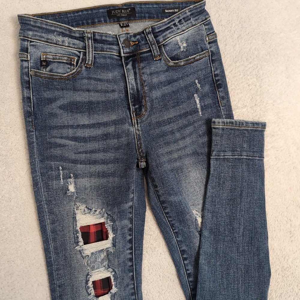 Judy Blue Soft‎ Stretchy Denim with Plaid Patch Skinny Fit